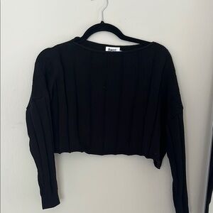 Black Cropped Sweater Top